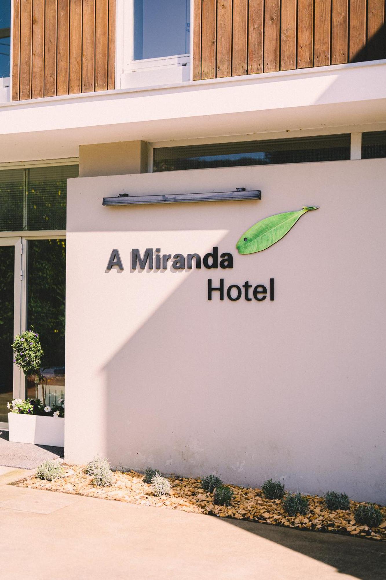 Hotel A Miranda Feás Exterior photo